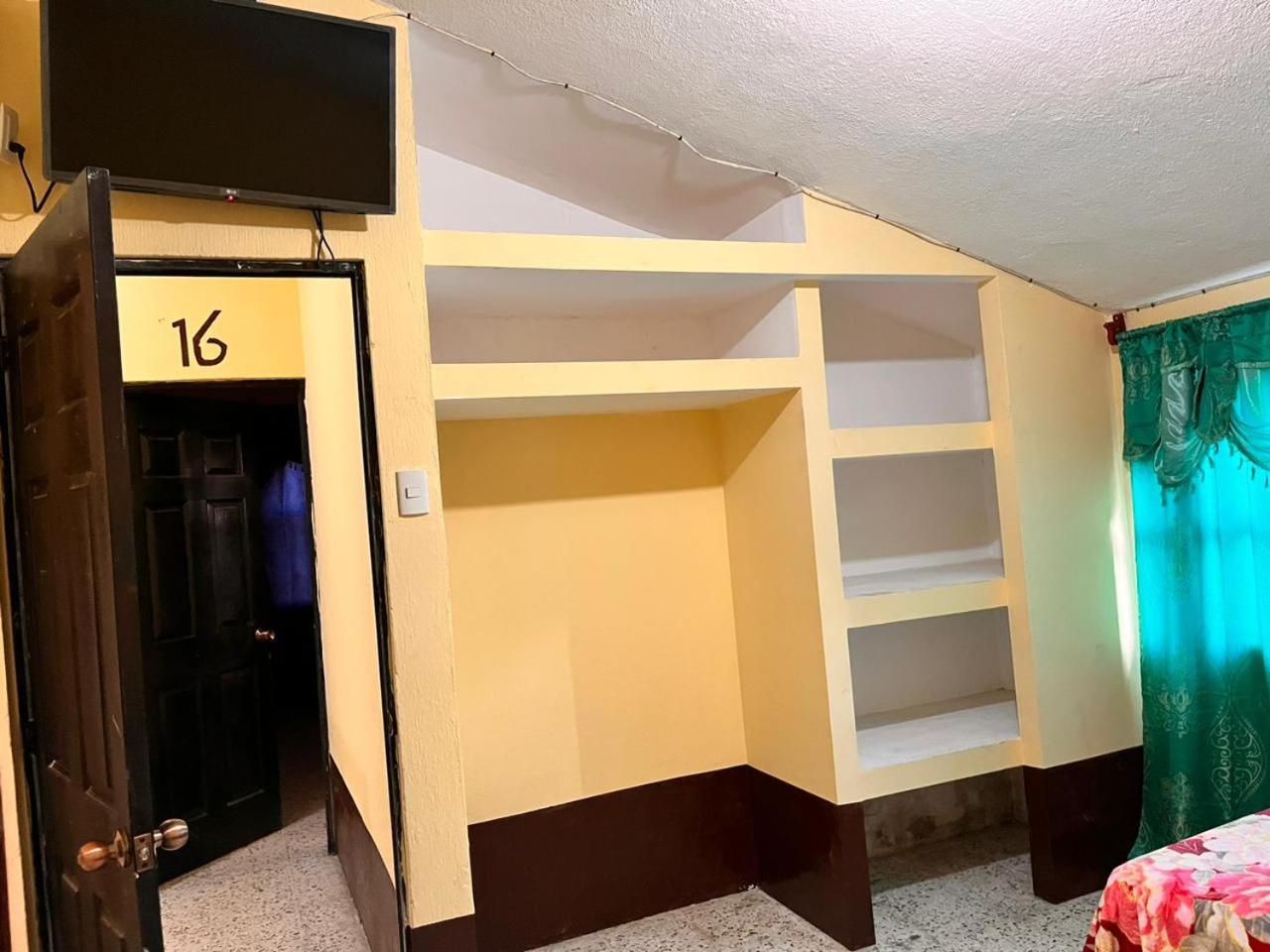 Hotel Canaan La Aurora Guatemala City Exterior photo